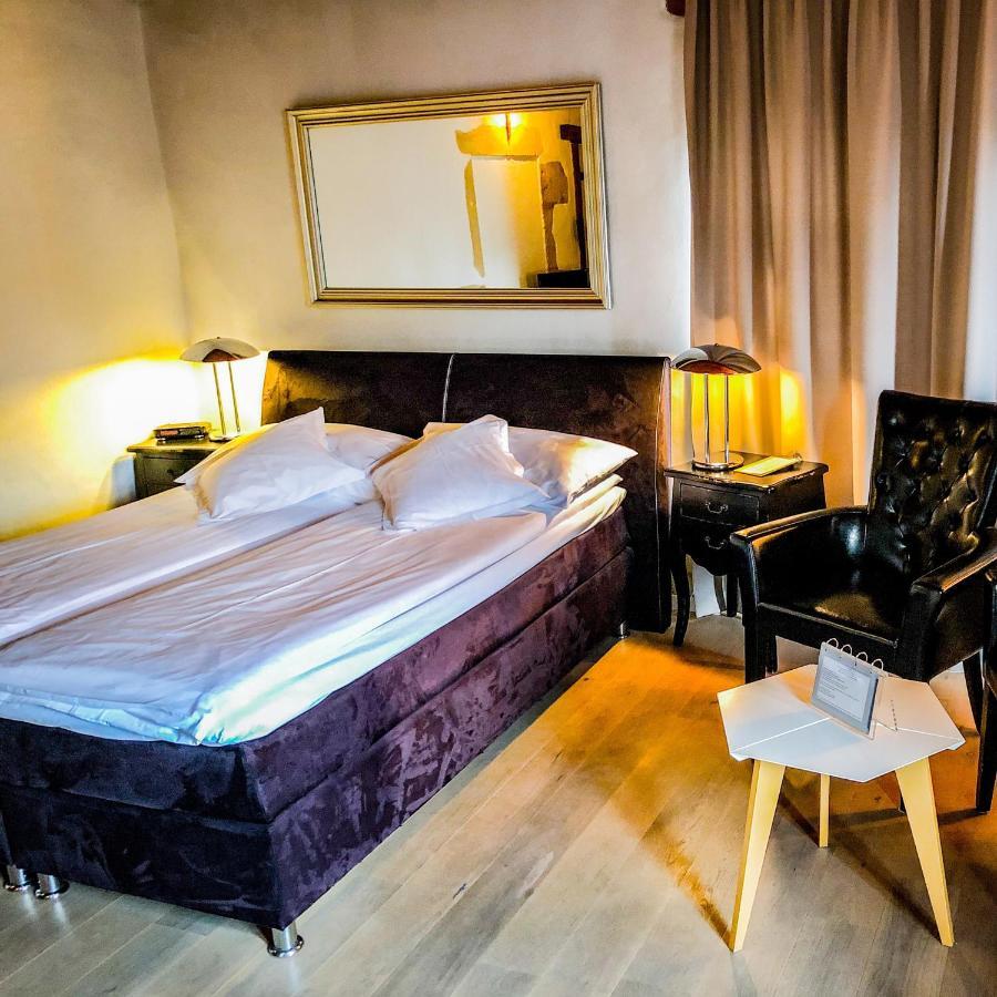 Hôtel La Maison du Prussien Neuchâtel Extérieur photo