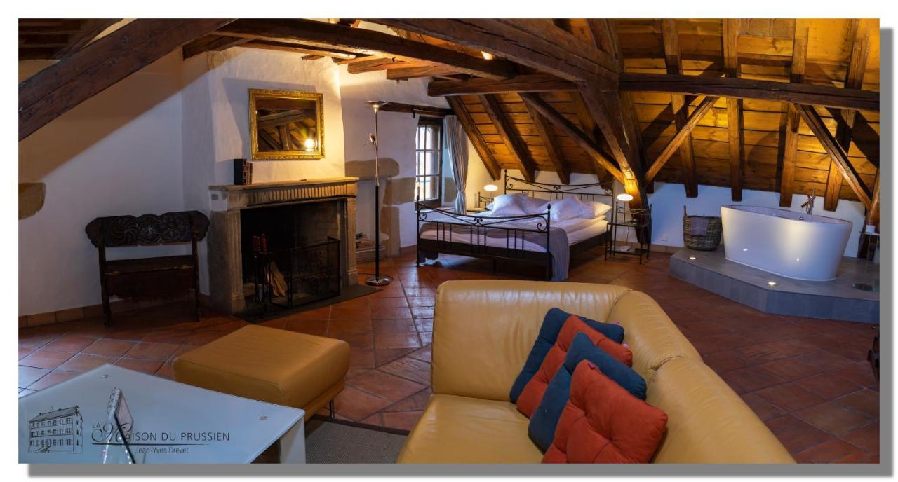 Hôtel La Maison du Prussien Neuchâtel Extérieur photo